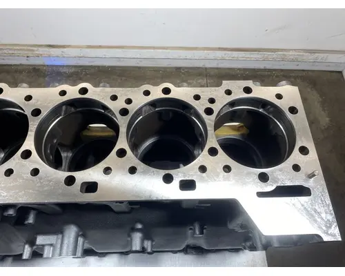 CATERPILLAR C15 Acert Cylinder Block