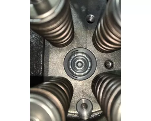 CATERPILLAR C15 Acert Cylinder Head