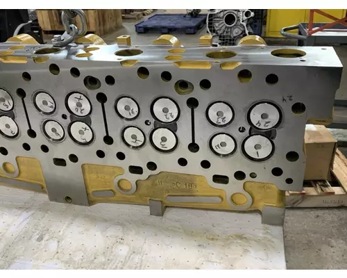 CATERPILLAR C15 Acert Cylinder Head