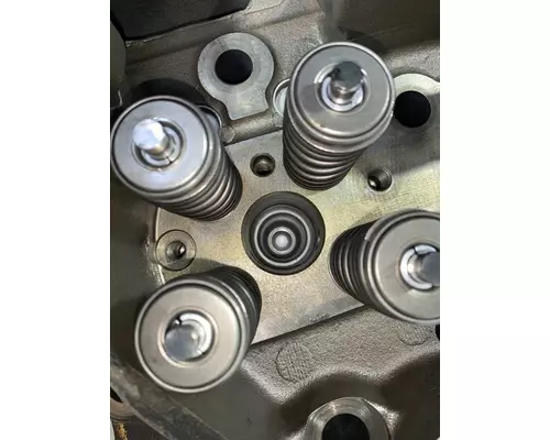 CATERPILLAR C15 Acert Cylinder Head