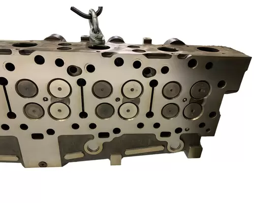 CATERPILLAR C15 Acert Cylinder Head