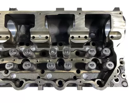 CATERPILLAR C15 Acert Cylinder Head