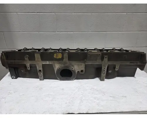 CATERPILLAR C15 Acert Cylinder Head