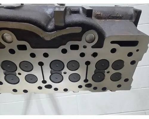 CATERPILLAR C15 Acert Cylinder Head