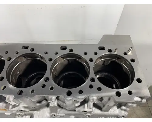 CATERPILLAR C15 Cylinder Block