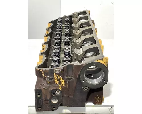 CATERPILLAR C15 Engine Cylinder Head