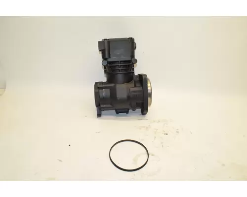 CATERPILLAR C15 Engine Pump