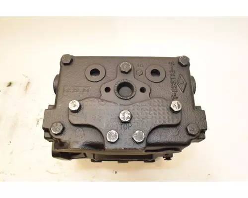CATERPILLAR C15 Engine Pump