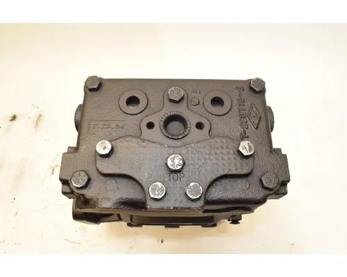 CATERPILLAR C15 Engine Pump