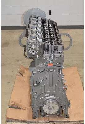 CATERPILLAR C18 Engine Assembly