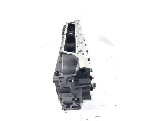 CATERPILLAR C7 Acert Cylinder Head