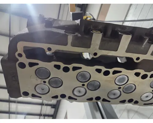 CATERPILLAR C7 Acert Cylinder Head