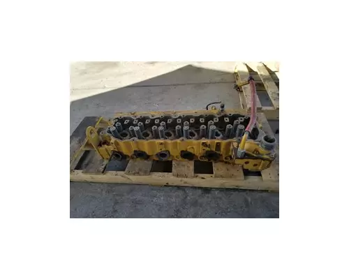 CATERPILLAR C7 Cylinder Head