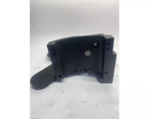 CATERPILLAR C7 Engine Bracket