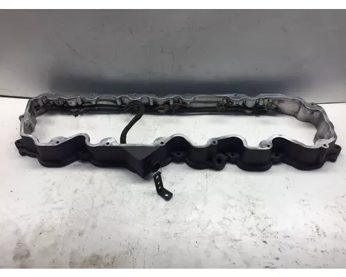 CATERPILLAR C7 Valve Cover Base