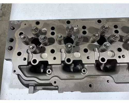 CATERPILLAR C9 Cylinder Head