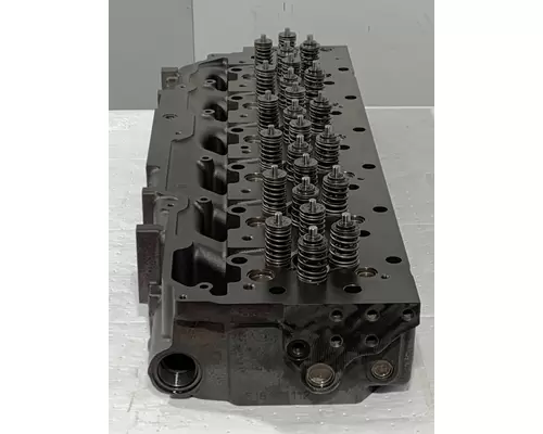 CATERPILLAR C9 Engine Cylinder Head