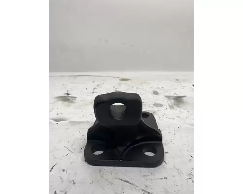 CATERPILLAR C9 Engine Mounts