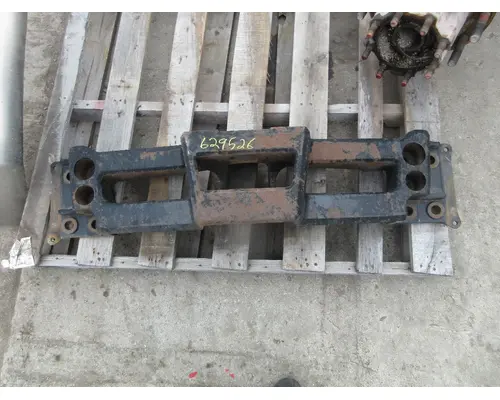 CATERPILLAR CT660 Bumper Assembly, Front