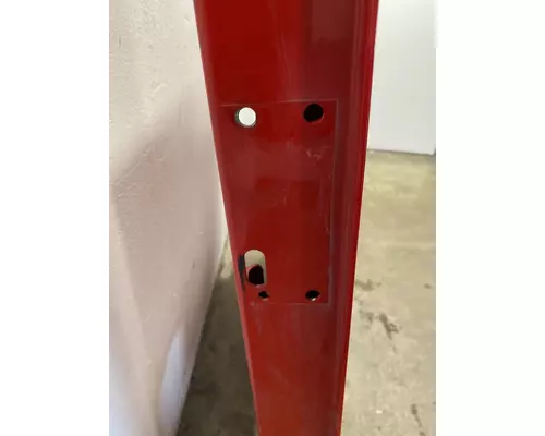 CATERPILLAR CT660 Door Assembly, Front