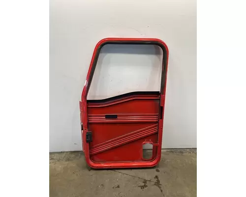 CATERPILLAR CT660 Door Assembly, Front