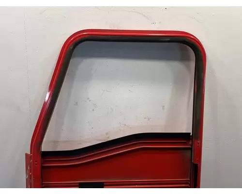CATERPILLAR CT660 Door Assembly, Front