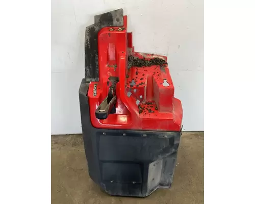CATERPILLAR CT660 Fender Extension