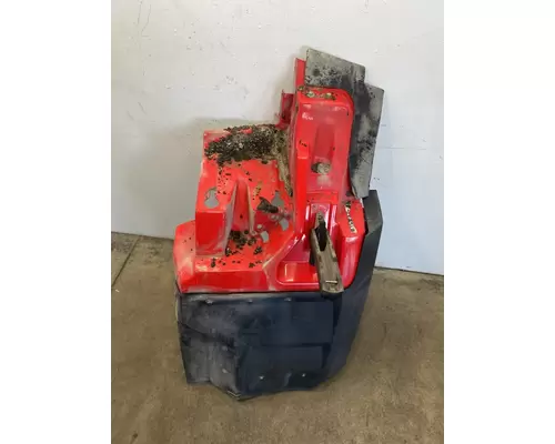 CATERPILLAR CT660 Fender Extension
