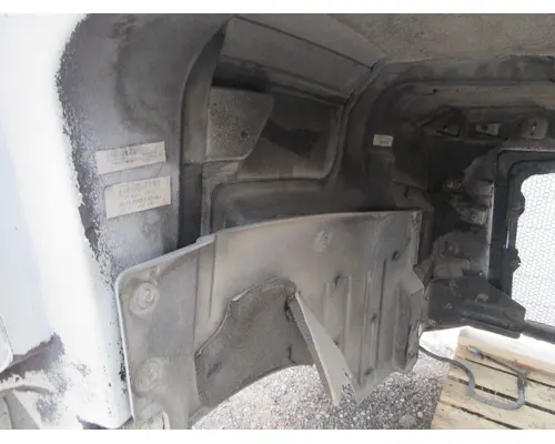 CATERPILLAR CT660 Hood