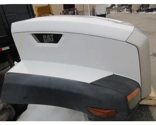 CATERPILLAR CT660 Hood