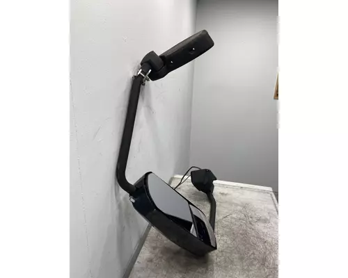CATERPILLAR CT660 Mirror (Side View)