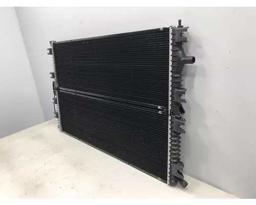 CATERPILLAR CT660 Radiator