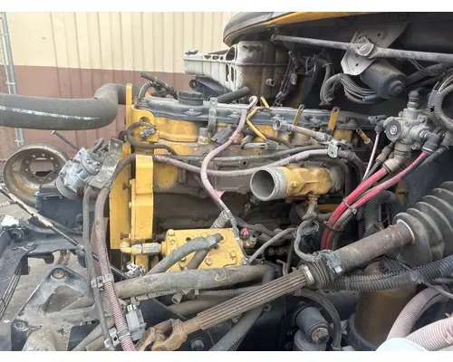 CATERPILLAR M2 106 Engine Assembly