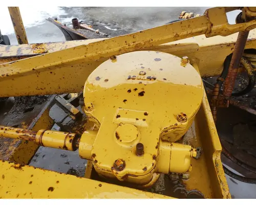 CAT 120 Equip Gear Box