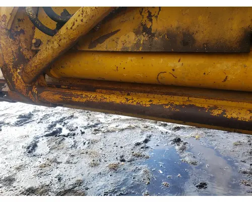 CAT 120 Equip Hydraulic Cylinder