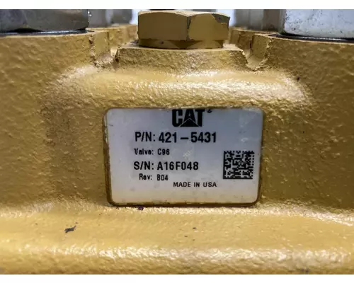 CAT 226D Equip Hydraulic Valve