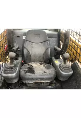 CAT 226D Equip Seat