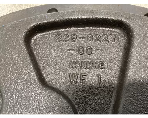 CAT 277 Equip Pump Mount  Coupler