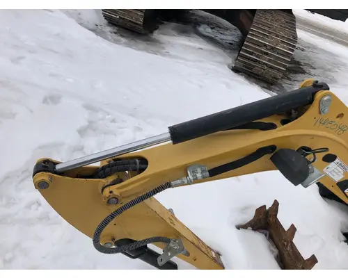 CAT 301.7D Equip Hydraulic Cylinder