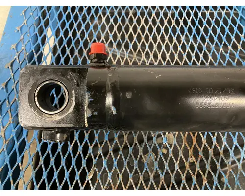 CAT 301.7D Equip Hydraulic Cylinder