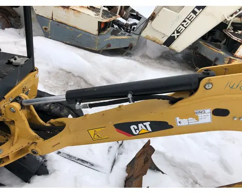 CAT 301.7D Equip Hydraulic Cylinder