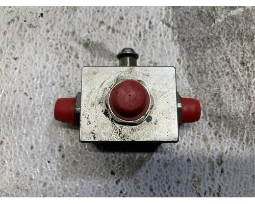 CAT 301.7D Equip Hydraulic Valve