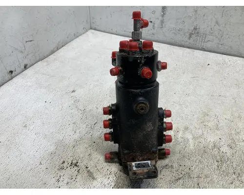 CAT 301.7D Equip Hydraulic Valve