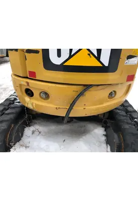 CAT 301.7D Equip Weight