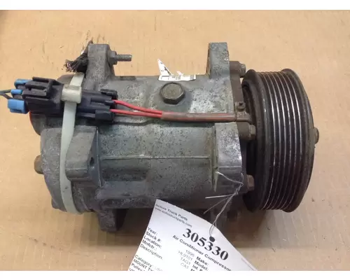 CAT 3116 Air Conditioner Compressor