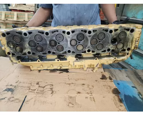 CAT 3126B Cylinder Head