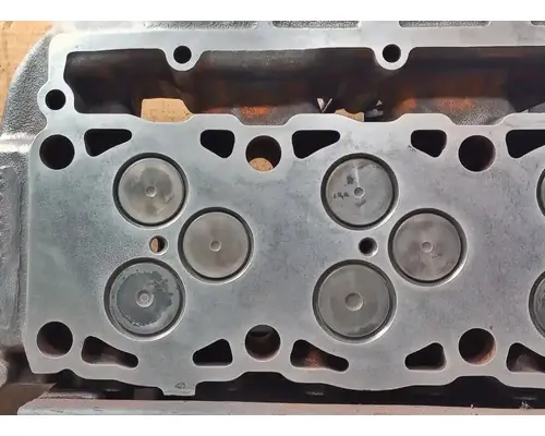 CAT 3126B Cylinder Head