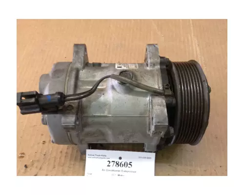 CAT 3126 Air Conditioner Compressor