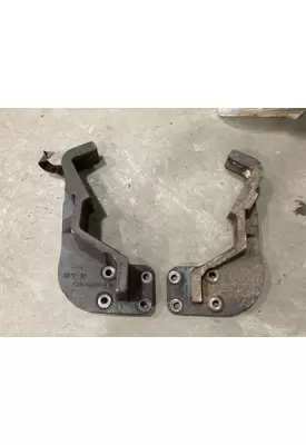 CAT 3126 Engine Mounts