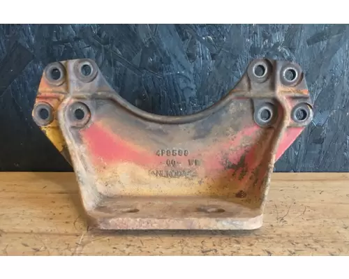 CAT 3176B Engine Mounts
